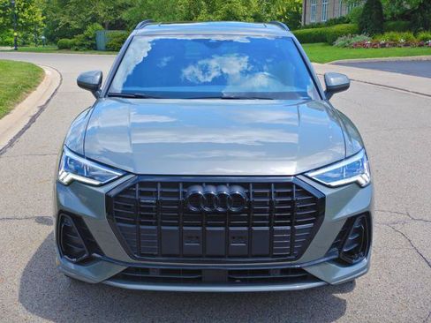 Used 2023 Audi Q3 2.0T Premium w/ Black Optic Sport Package AWD/4WD image 7