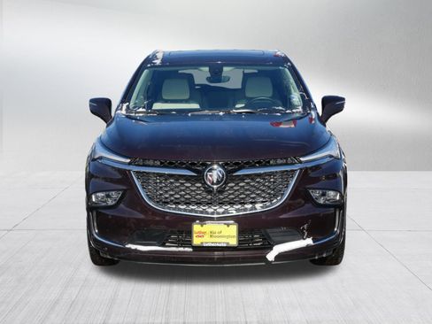 Used 2023 Buick Enclave Avenir w/ Avenir Technology Package image 2