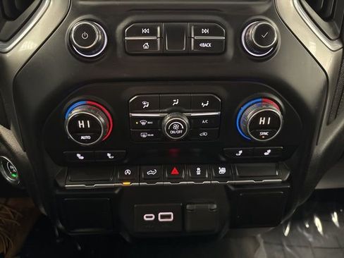 Used 2019 Chevrolet Silverado 1500 LT w/ All-Star Edition image 45