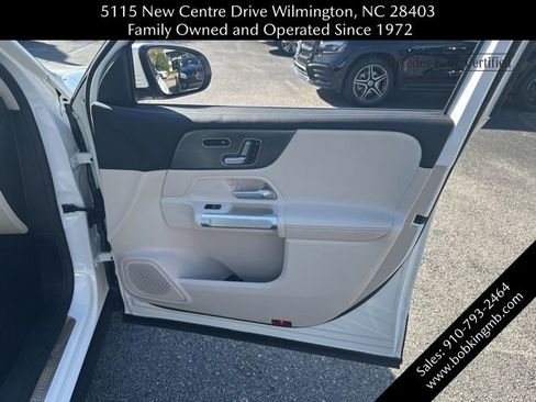 Certified 2021 Mercedes-Benz GLB 250 4MATIC image 33