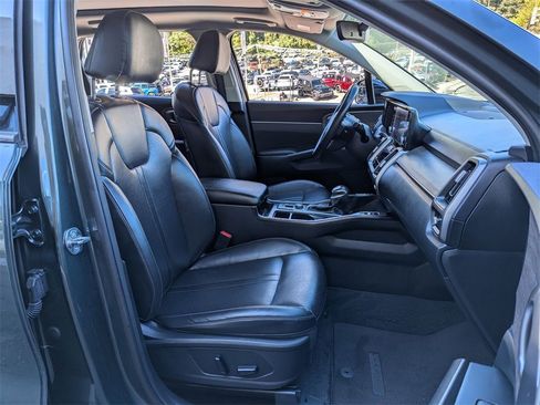Used 2023 Kia Sorento X-Line EX image 28