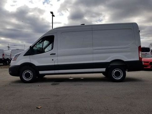 New 2026 Ford Transit 250 148 Medium Roof w/ Load Area Protection Package RWD image 6