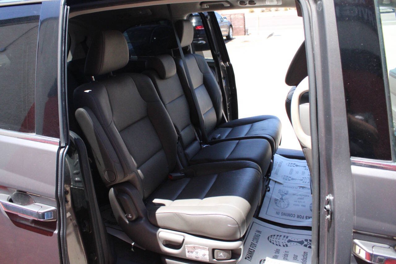 Used 2017 Honda Odyssey Touring image 15