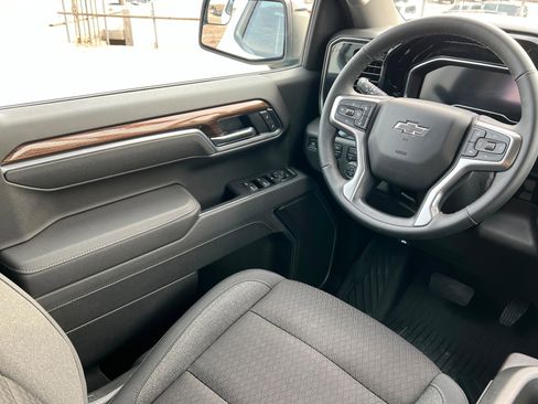 Used 2025 Chevrolet Silverado 1500 RST w/ Z71 Off-Road Package image 12