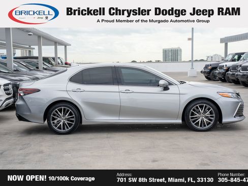 Used 2024 Toyota Camry XLE image 4