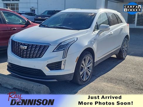 Used 2025 Cadillac XT5 Premium Luxury image 1