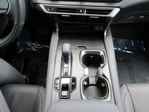 Used 2025 Lexus RX 350 w/ Convenience Package AWD/4WD image 44