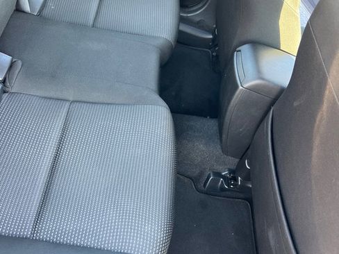 Used 2013 MAZDA MAZDA3 i SV image 16