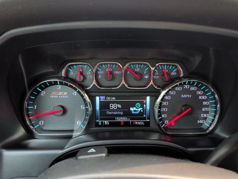 Used 2018 Chevrolet Silverado 1500 LT w/ All Star Edition AWD/4WD image 10
