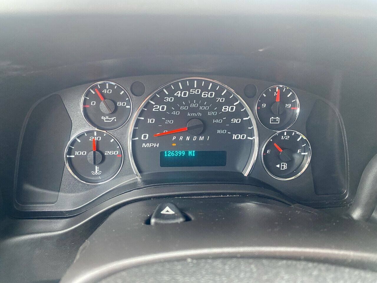Used 2014 Chevrolet Express 2500 RWD image 14