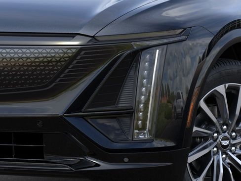 New 2027 Cadillac Lyriq Sport AWD/4WD image 11