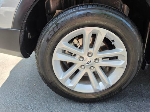 Used 2017 Ford Explorer 4WD image 11