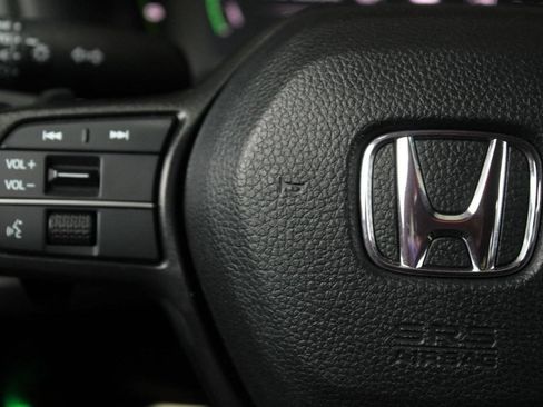 Used 2023 Honda Accord Sport image 38