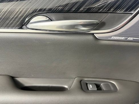 Used 2023 Cadillac XT6 Premium Luxury w/ Technology Package FWD image 27