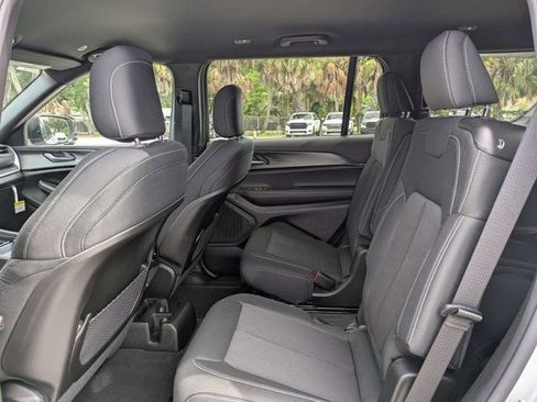 New 2026 Jeep Grand Cherokee L Laredo RWD image 13