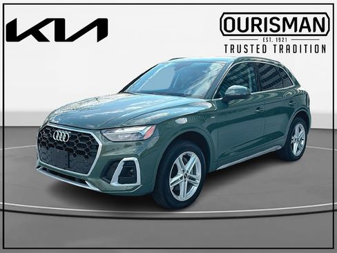 Used 2024 Audi Q5 e Premium image 2