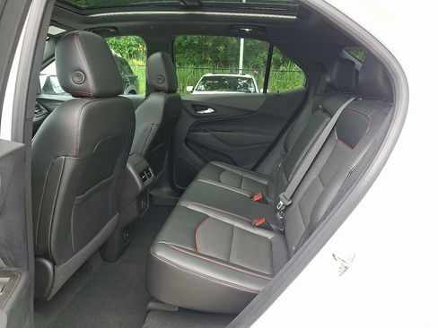 Used 2023 Chevrolet Equinox RS w/ RS Leather Package AWD/4WD image 10