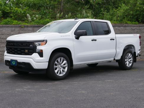 Certified 2023 Chevrolet Silverado 1500 Custom AWD/4WD image 1