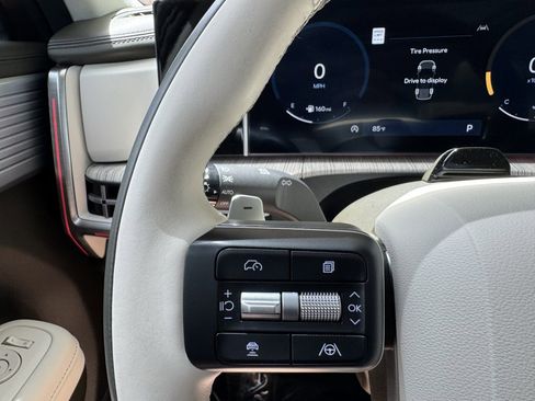 Used 2024 Hyundai Santa Fe Calligraphy image 30