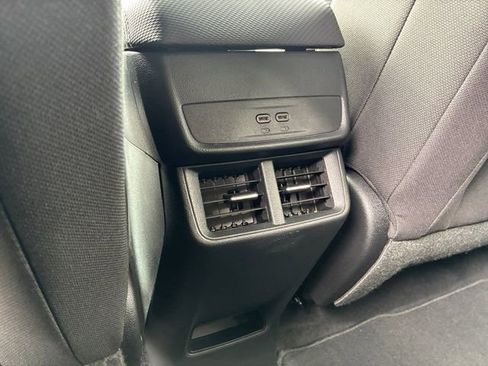 New 2026 Chevrolet Equinox LT w/ Midnight Edition AWD/4WD image 18