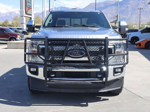 Used 2021 Ford F350 XLT w/ XLT Premium Package AWD/4WD image 9