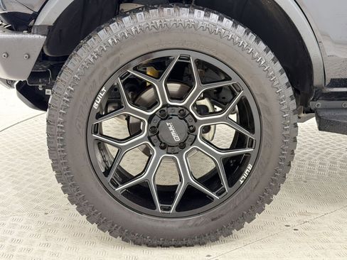 Used 2022 Ford Bronco Wildtrak AWD/4WD image 12