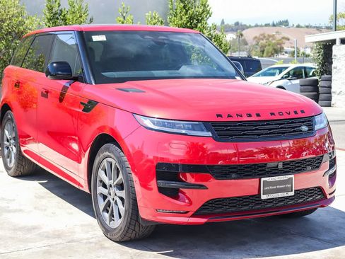 Used 2024 Land Rover Range Rover Sport Dynamic SE AWD/4WD image 3