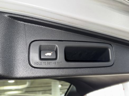 Used 2022 Honda CR-V EX-L image 14