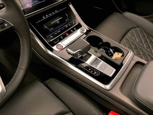 Used 2024 Audi SQ8 Premium Plus AWD/4WD image 22