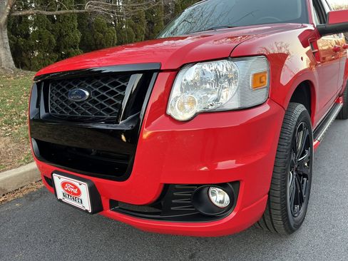 Used 2008 Ford Explorer Sport Trac Adrenalin image 84