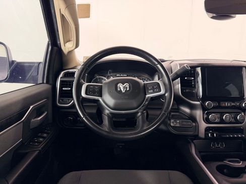 Used 2020 RAM 2500 Big Horn w/ Level 1 Equipment Group image 16