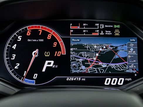 Used 2015 Lamborghini Huracan LP 610-4 AWD/4WD image 26