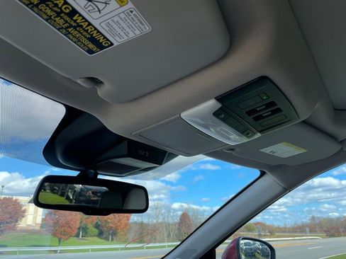 Certified 2022 Nissan Rogue SL w/ SL Premium Package image 21