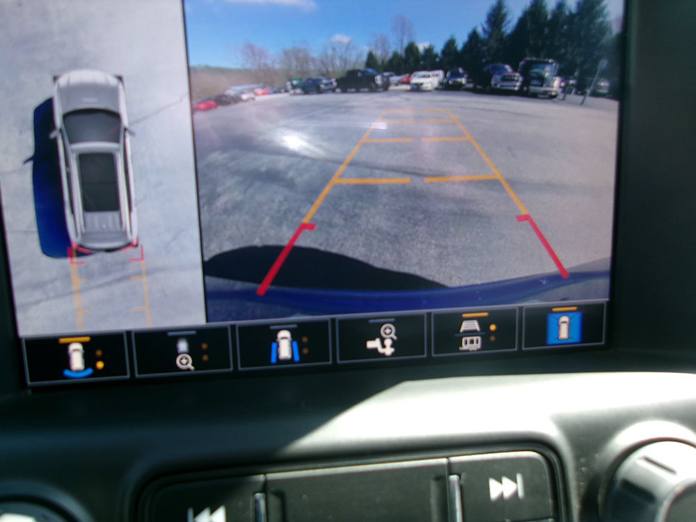 Used 2024 GMC Terrain AT4 w/ Infotainment Package II AWD/4WD image 16