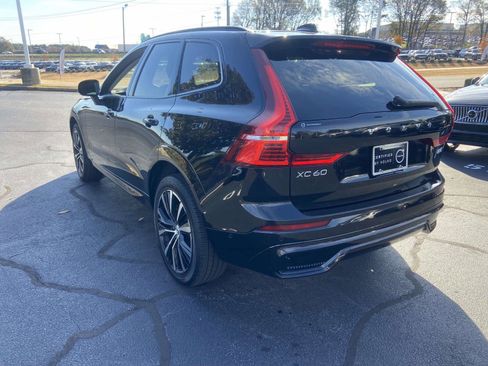 Certified 2024 Volvo XC60 B5 Plus image 7