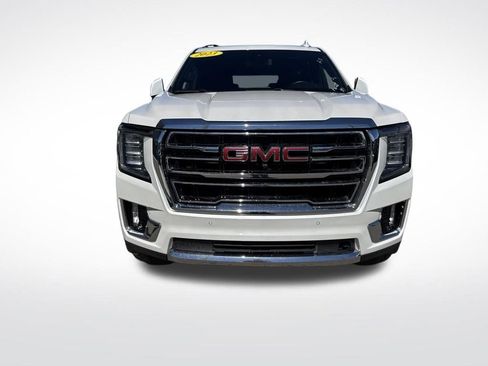 Used 2023 GMC Yukon SLT w/ SLT Premium Package image 8