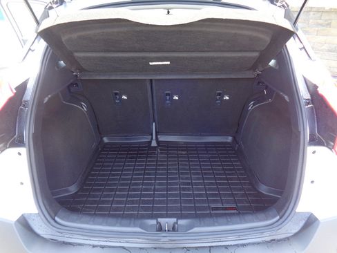 Used 2020 Nissan Kicks SR w/ SR Premium Package image 11