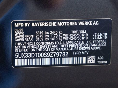 Certified 2025 BMW X4 xDrive30i image 34