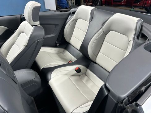 Used 2026 Ford Mustang Premium RWD image 25
