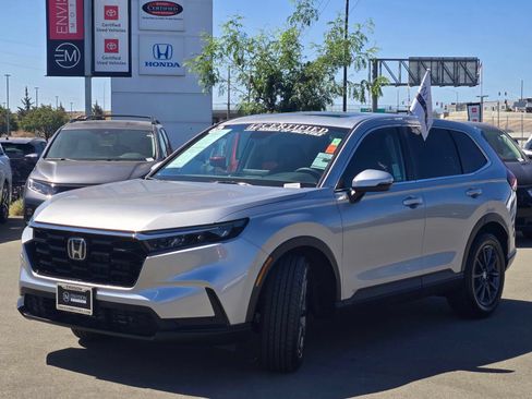 Used 2026 Honda CR-V EX-L image 3