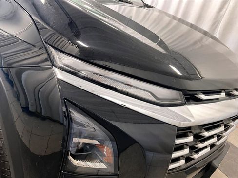 Used 2025 Chevrolet Equinox LT image 33