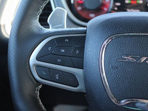 Used 2019 Dodge Challenger SRT Hellcat Redeye image 7