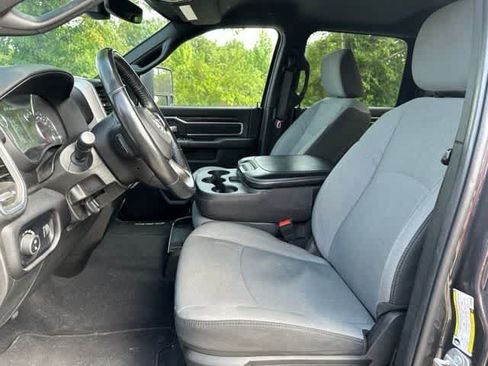 Certified 2024 RAM 2500 Big Horn AWD/4WD image 4