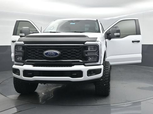 Used 2025 Ford F350 XL w/ STX Appearance Package AWD/4WD image 61