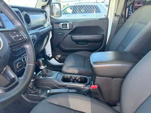 Used 2013 Jeep Wrangler Unlimited Sport AWD/4WD image 24