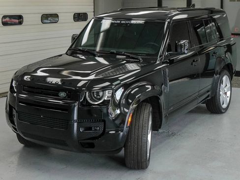 Used 2023 Land Rover Defender 130 X AWD/4WD image 11