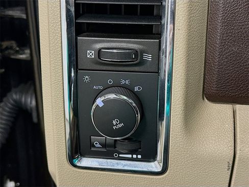 Used 2014 RAM 2500 Longhorn w/ Cold Weather Group image 10