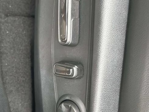 Used 2025 Honda CR-V EX-L image 15