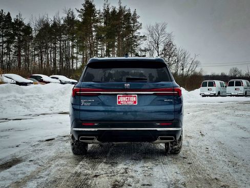 Certified 2026 Buick Enclave Preferred w/ Power Package image 4