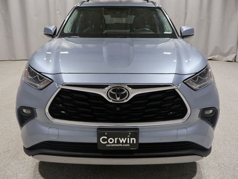 Used 2020 Toyota Highlander Platinum AWD/4WD image 8